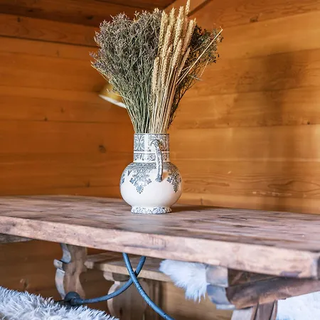 Chalet Ananda, Bei Gstaad Lauenen